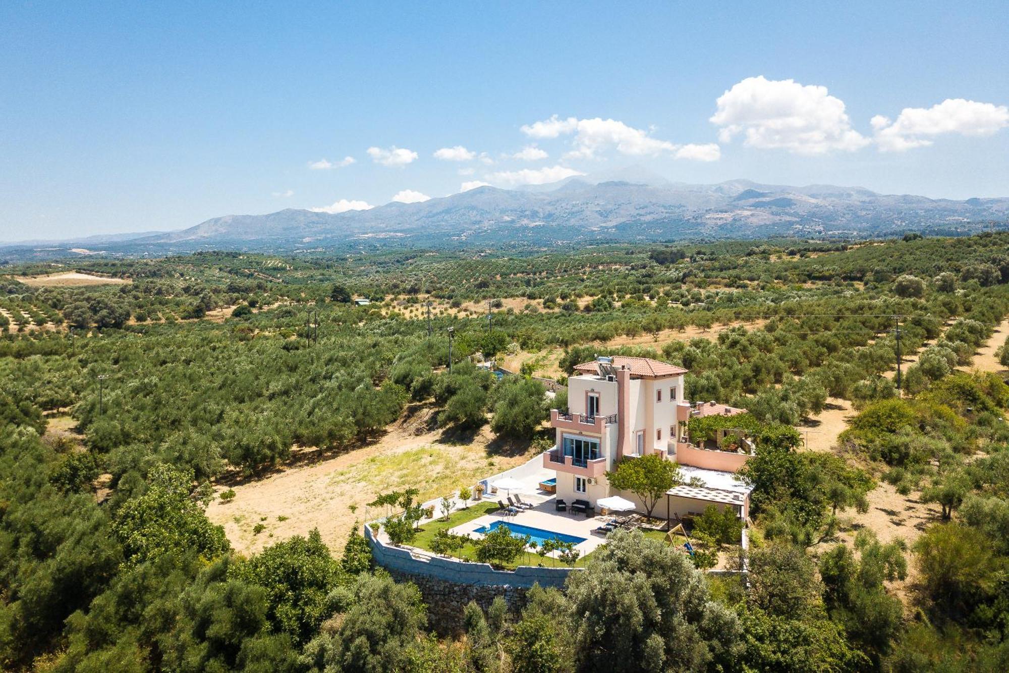 Marina Villa, A Nature Inspiring Retreat Perama  Bagian luar foto